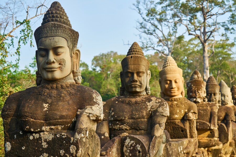 tempio-di-angkor-wat_1122-2498
